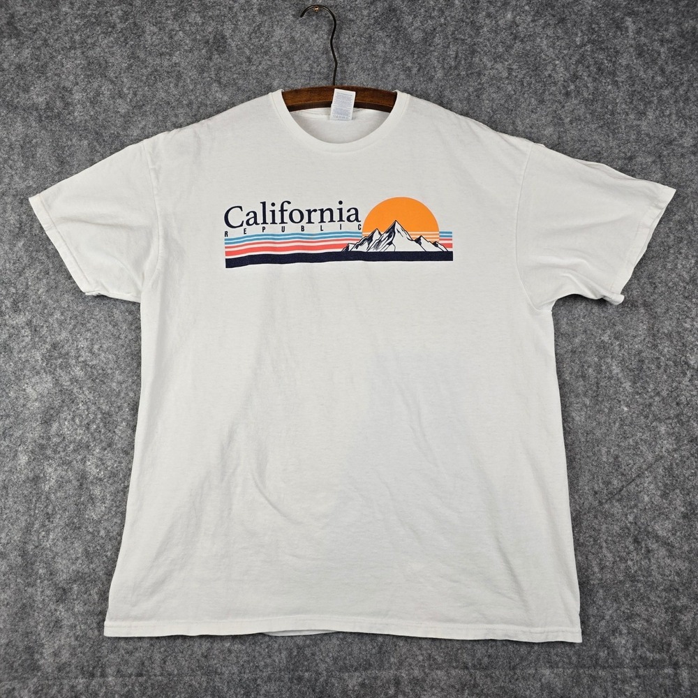 Vintage Delta Pro Weight‎ California Mountain Graphic T-Shirt White XL Mens